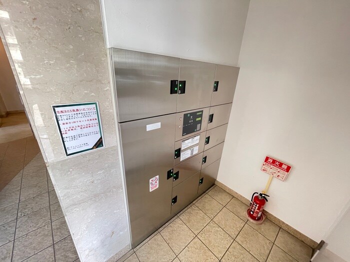 物件外観写真4　(建物設備)