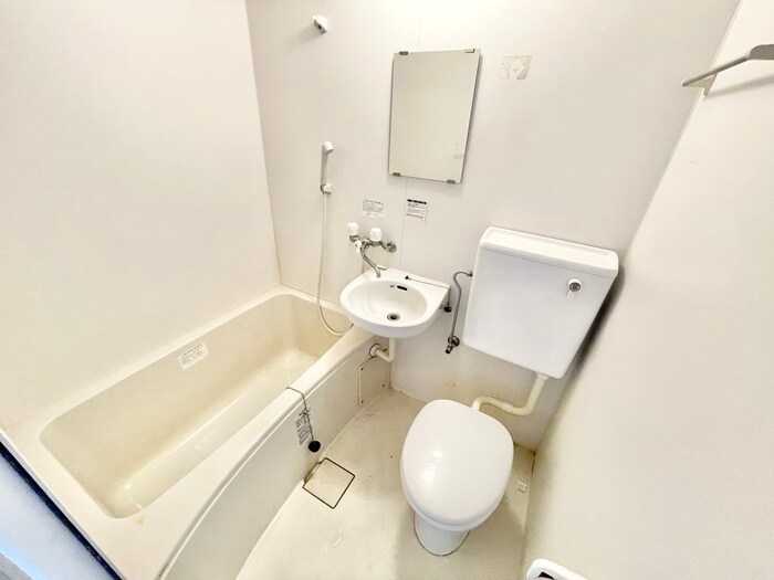 物件内観写真9　(バス／シャワールーム等)