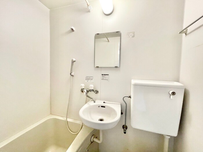 物件内観写真10　(洗面)