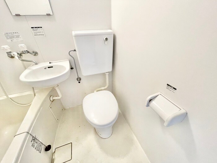 物件内観写真11　(トイレ)