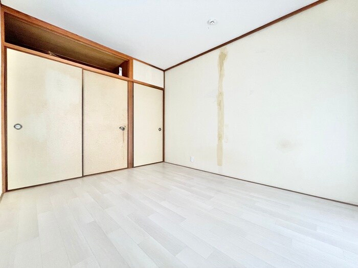 物件内観写真12　(居室)