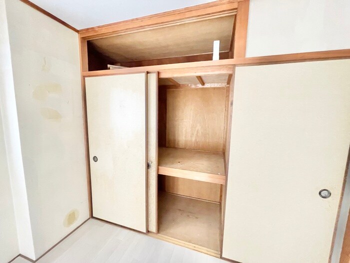 物件内観写真13　(収納)