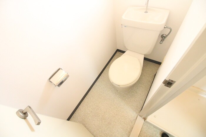 物件内観写真11　(トイレ)