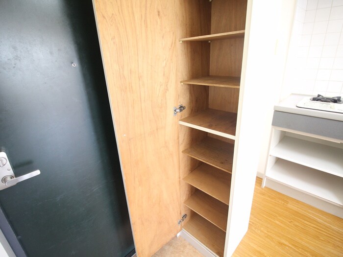 物件内観写真16　(靴箱)