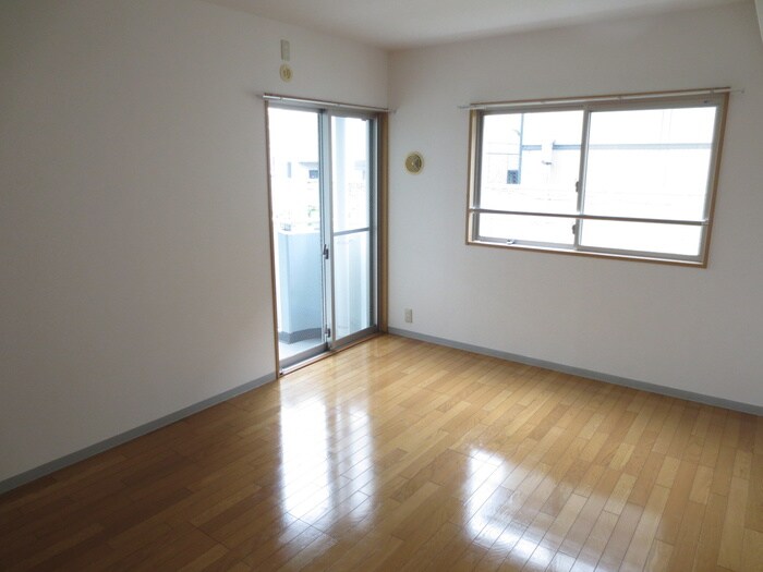 物件内観写真9　(居室)