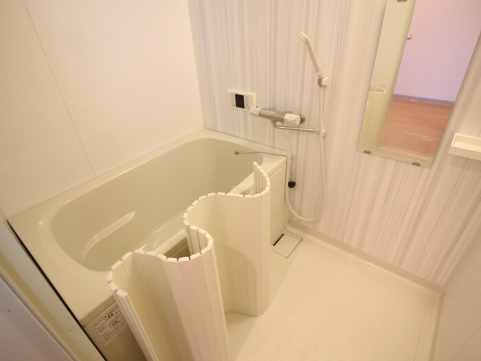 物件内観写真9　(バス／シャワールーム等)