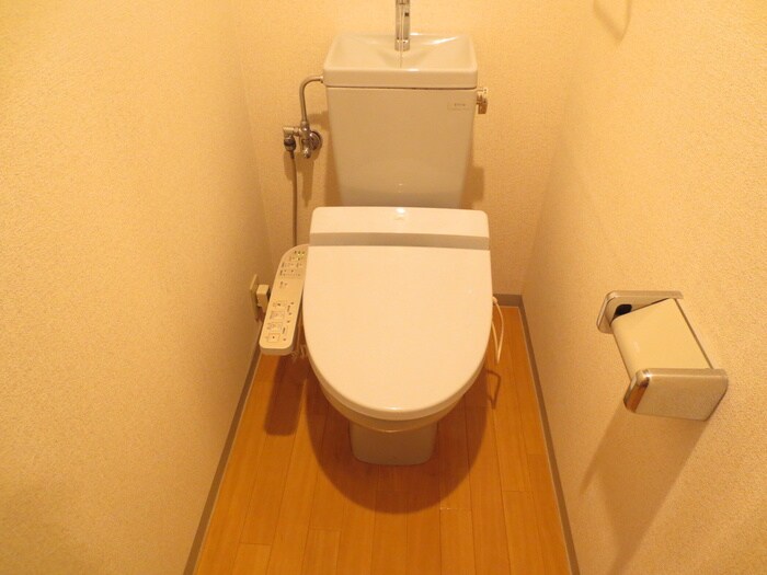 物件内観写真14　(トイレ)