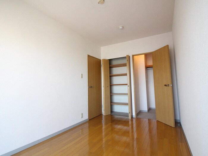 物件内観写真14　(収納)