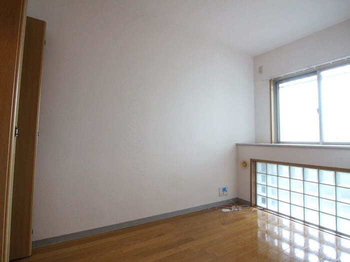 物件内観写真17　(居室)