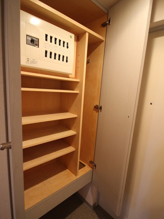 物件内観写真20　(靴箱)