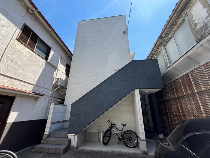 物件外観写真6　(外観写真)