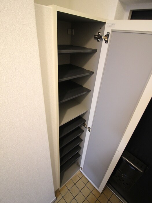 物件内観写真14　(靴箱)