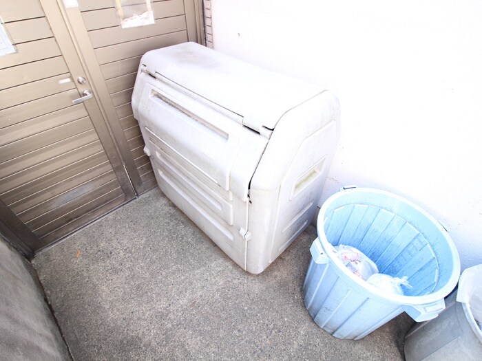 物件外観写真6　(建物設備)