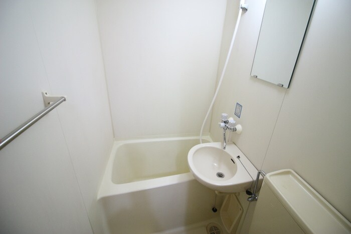 物件内観写真16　(バス／シャワールーム等)