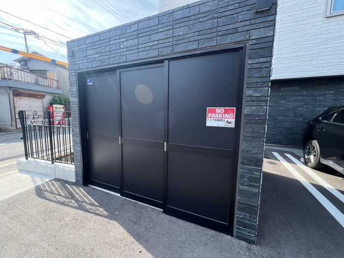 物件外観写真6　(建物設備)