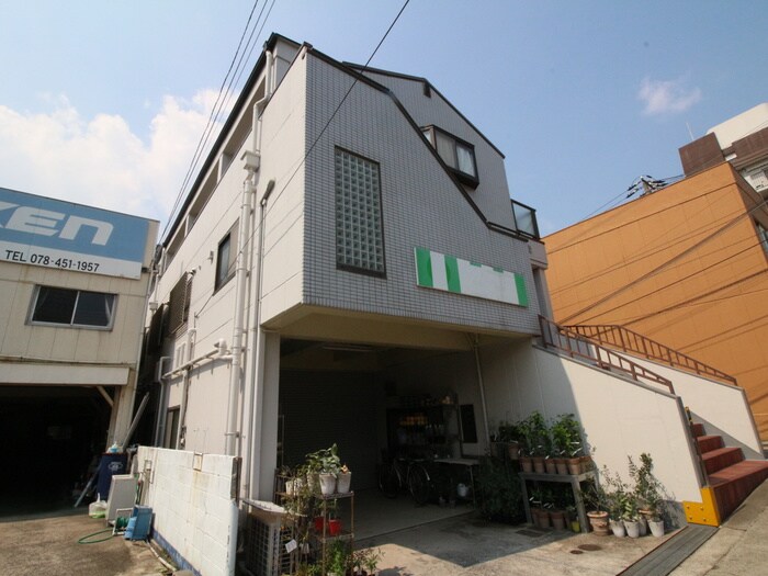 物件外観写真4　(外観写真)