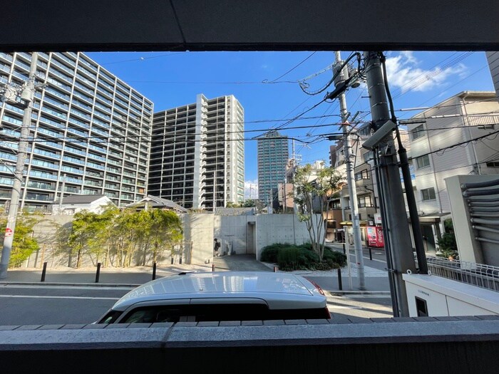 物件内観写真20　(室内からの展望)