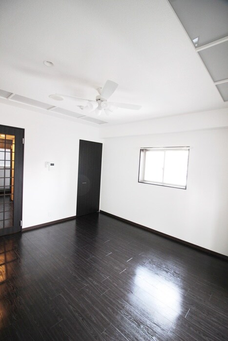 物件内観写真18　(居室)