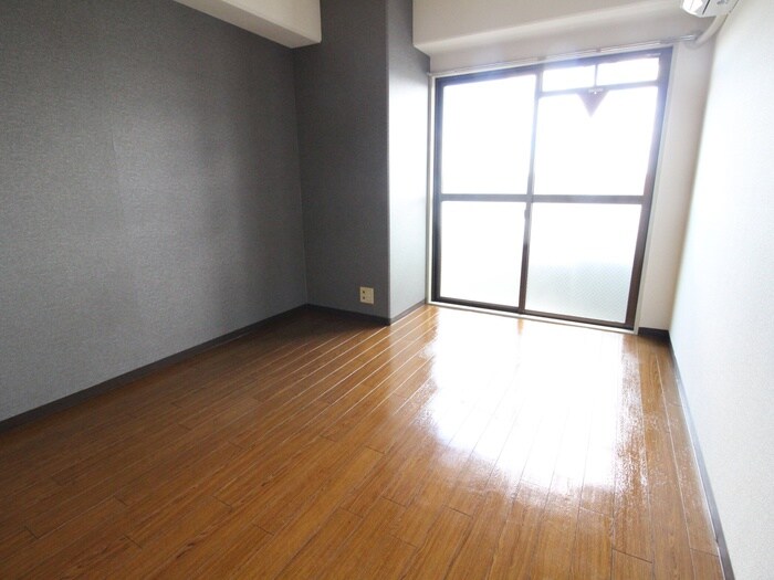 物件内観写真13　(居室)