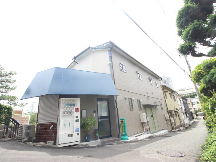 物件外観写真1　(外観写真)