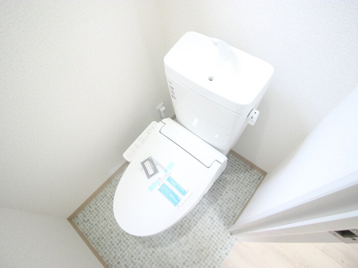 物件内観写真13　(トイレ)