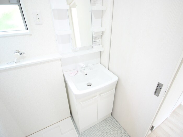 物件内観写真14　(洗面)