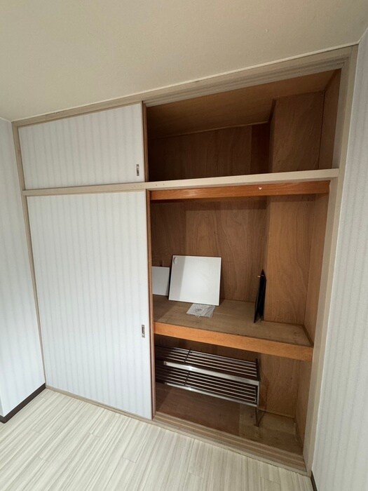 物件内観写真15　(収納)
