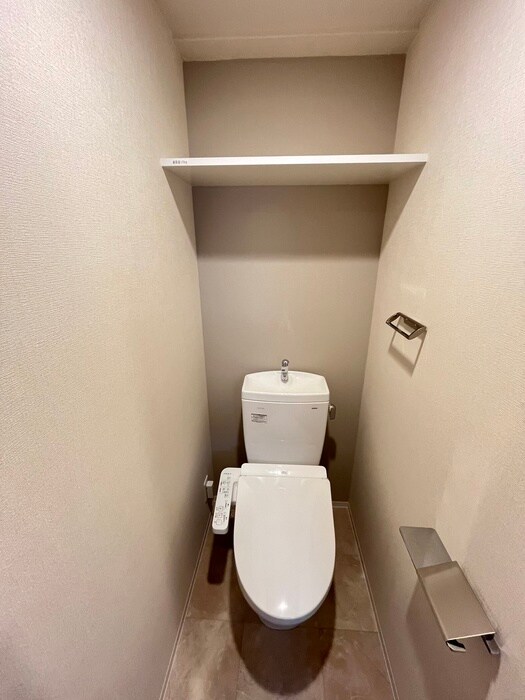 物件内観写真12　(トイレ)