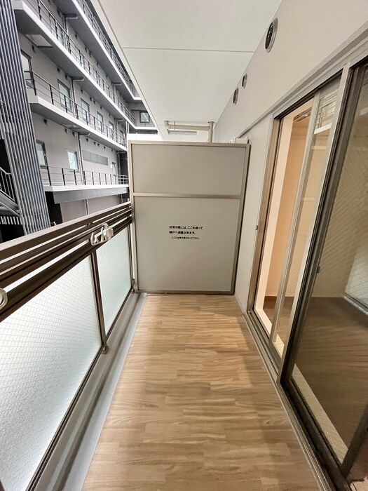 物件内観写真16　(ベランダ・バルコニー)