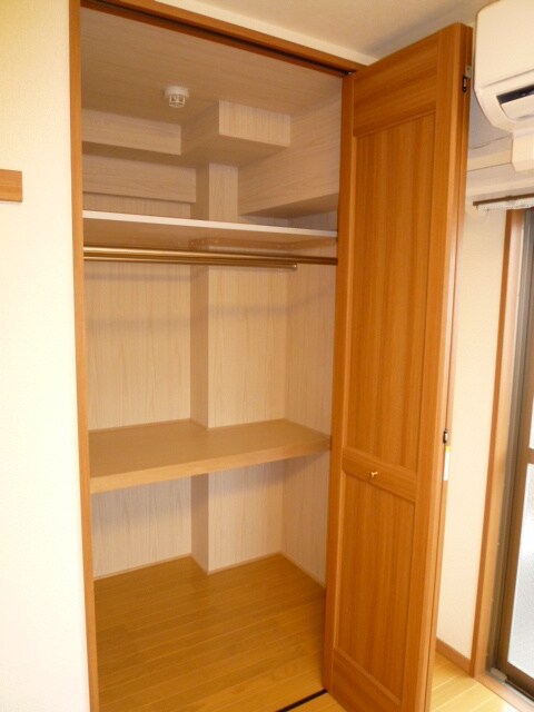 物件内観写真10　(収納)
