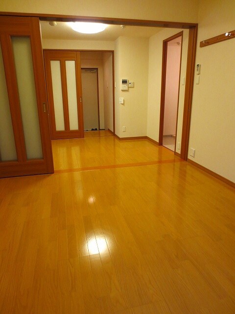 物件内観写真12　(居室)