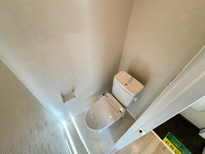 物件内観写真11　(トイレ)