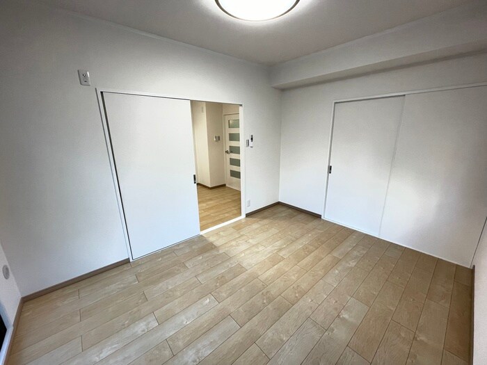 物件内観写真8　(居室)