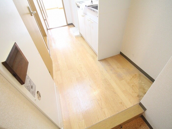 物件内観写真21　(玄関)