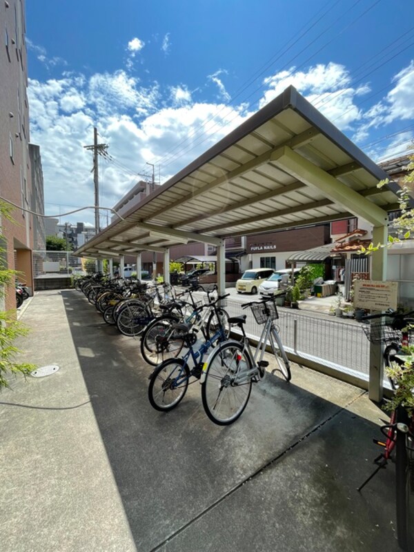 駐輪場