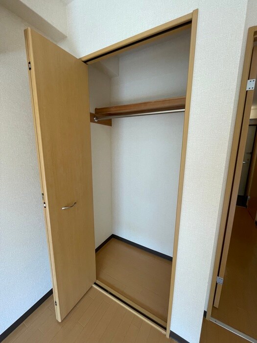 物件内観写真11　(収納)