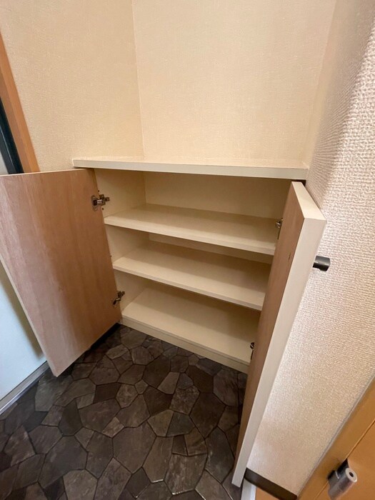 物件内観写真17　(靴箱)