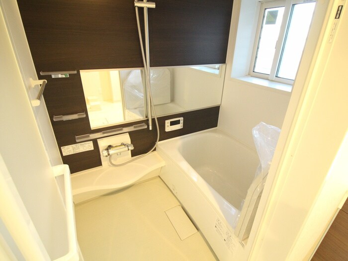 物件内観写真12　(バス／シャワールーム等)