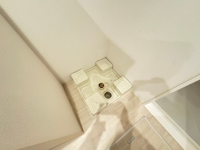 物件内観写真20　(洗濯機置場)