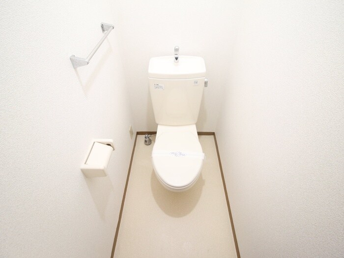 物件内観写真12　(トイレ)