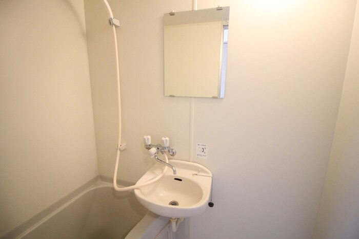 物件内観写真10　(洗面)