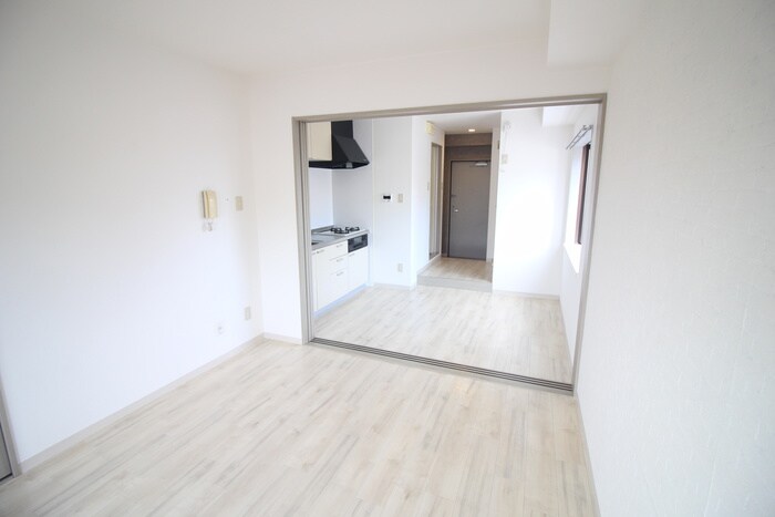 物件内観写真13　(居室)