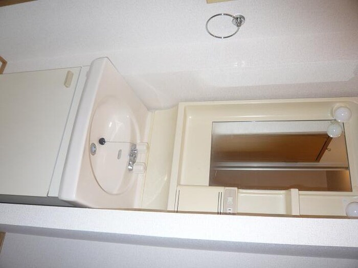 物件内観写真12　(洗面)