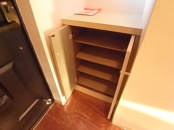 靴箱
