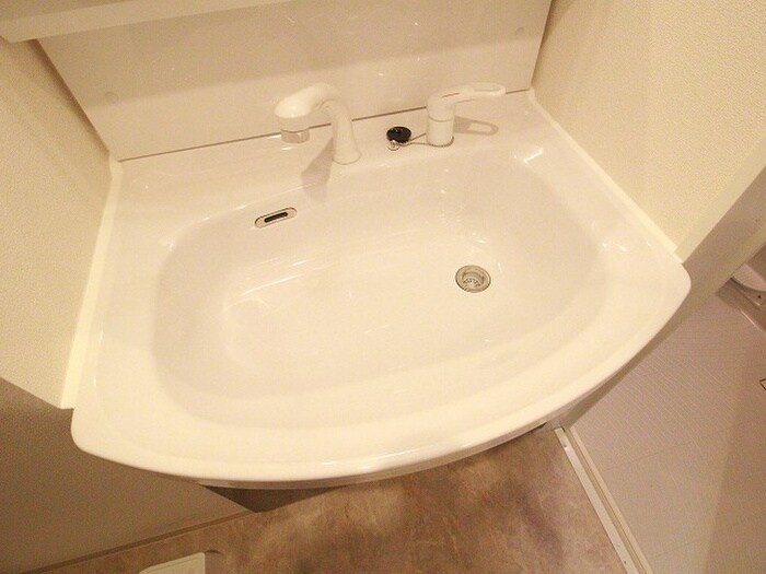 物件内観写真7　(洗面)