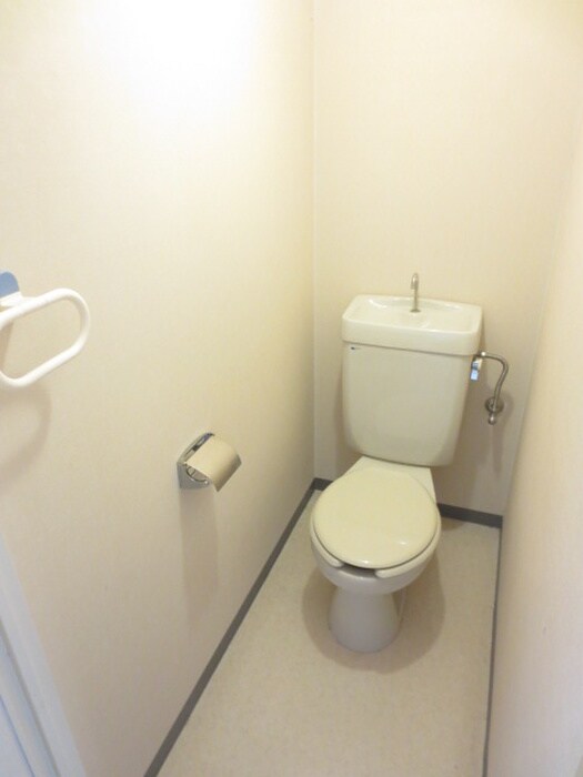 物件内観写真14　(トイレ)