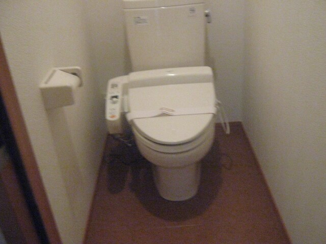 物件内観写真14　(トイレ)