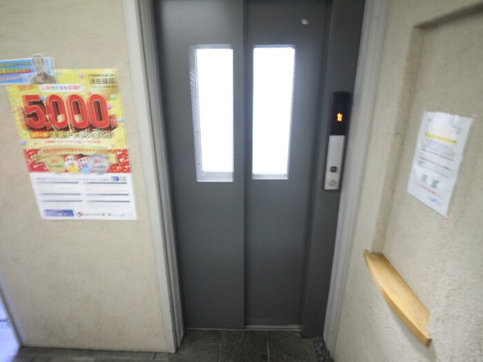 物件外観写真6　(建物設備)