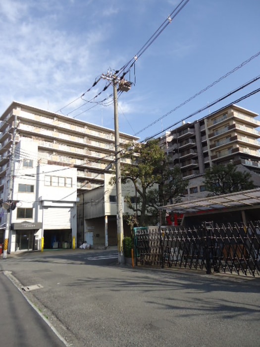 ｴｽﾃﾑｺ-ﾄ門真ﾃﾞｨｱ-ﾅ(704)の物件外観写真