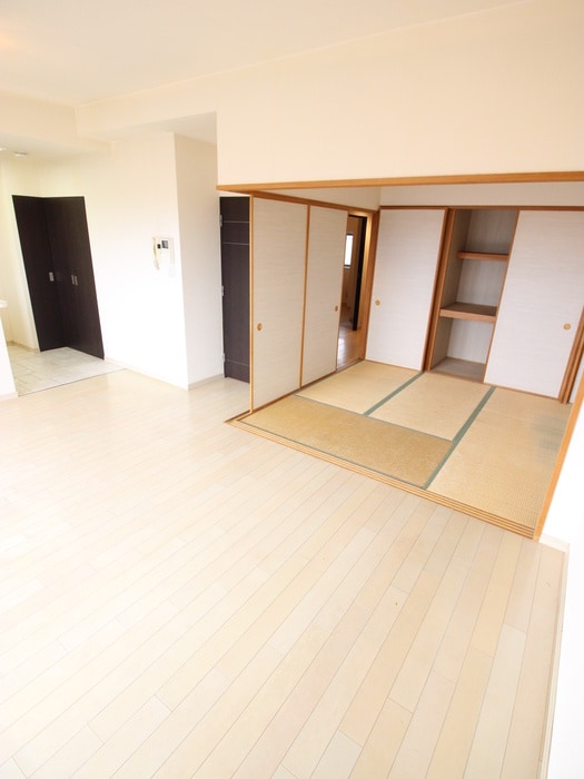 物件内観写真17　(居室)